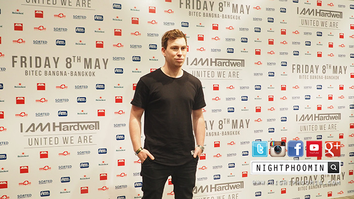 รีวิว, คอนเสิร์ต, togerther festival, ultra thailand, edm,pantip,hardwell, steve aoli, vinai,บล็อกเกอร์,บล็อกเกอร์ผู้ชาย, เทสกาลดนตรี, อิเลคทรอนิค,electronic dance music