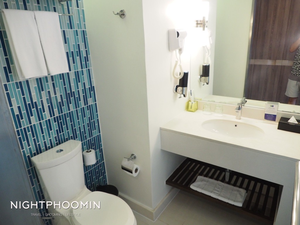 Holiday Inn Express Phuket Patong Beach Central, patong, phuket, thailand, ป่าตอง, ภุเก็ต, ประเทศไทย, ท่องเที่ยว,travel, รีวิว, pantip, พันทิป, review, blogger, บล็อกเกอร์, บล็อกเกอร์ผู้ชาย,บล็อกเกอร์ท่องเที่ยว, travel blogger