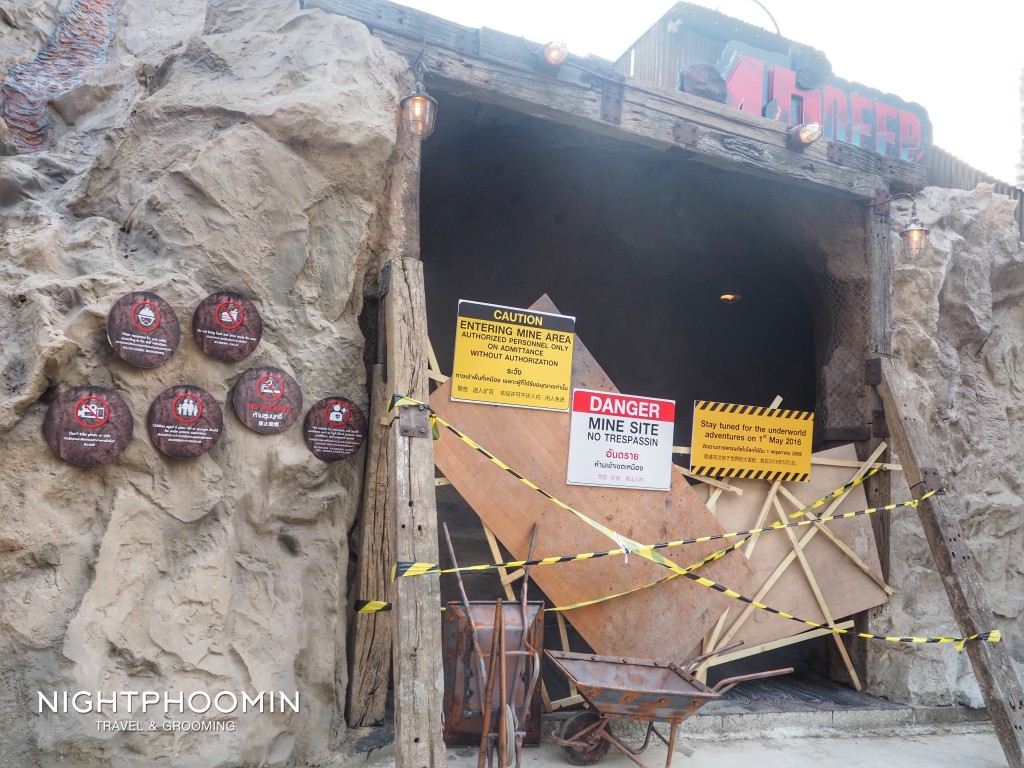 Dinosaur Planet bangkok 9