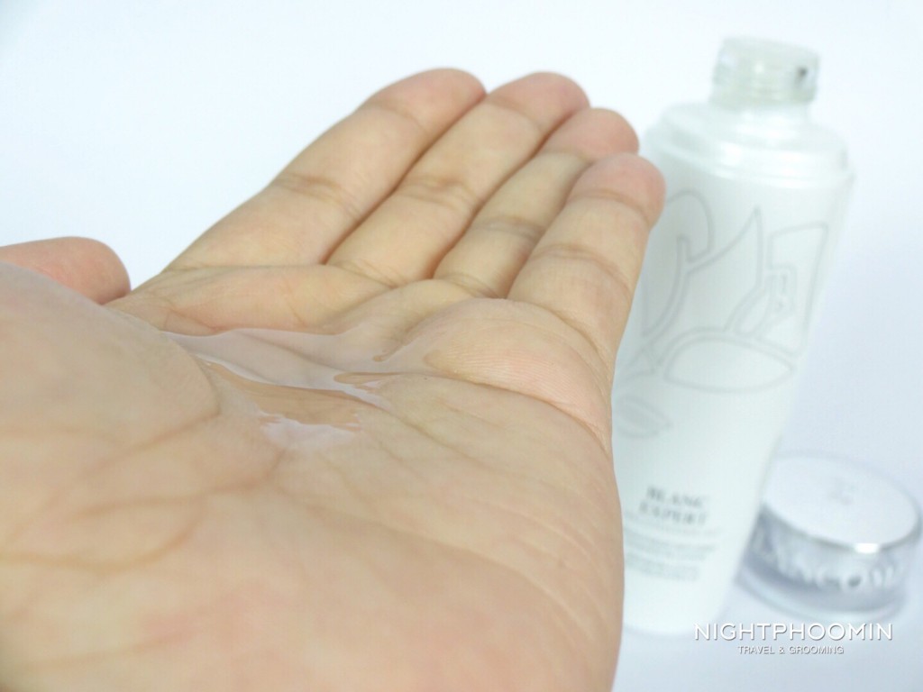 Lancôme Blanc Expert Essence in lotion 4