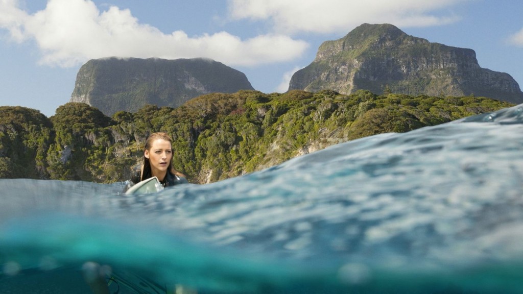 1401x788-the_shallows-blake_lively-2016-movie