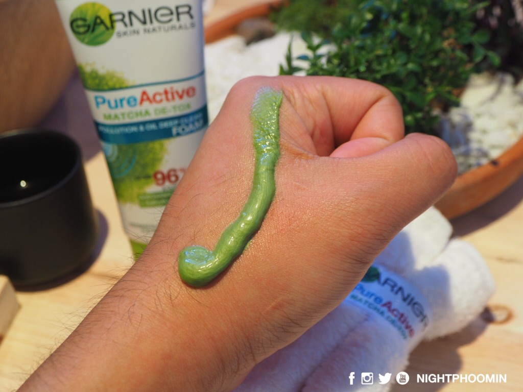 Garnier Pure Active Matcha Detox Facial Foam 2
